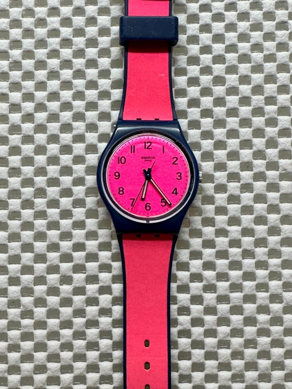 Swatch Watch Pink Gum GN264 Contemporary 2020